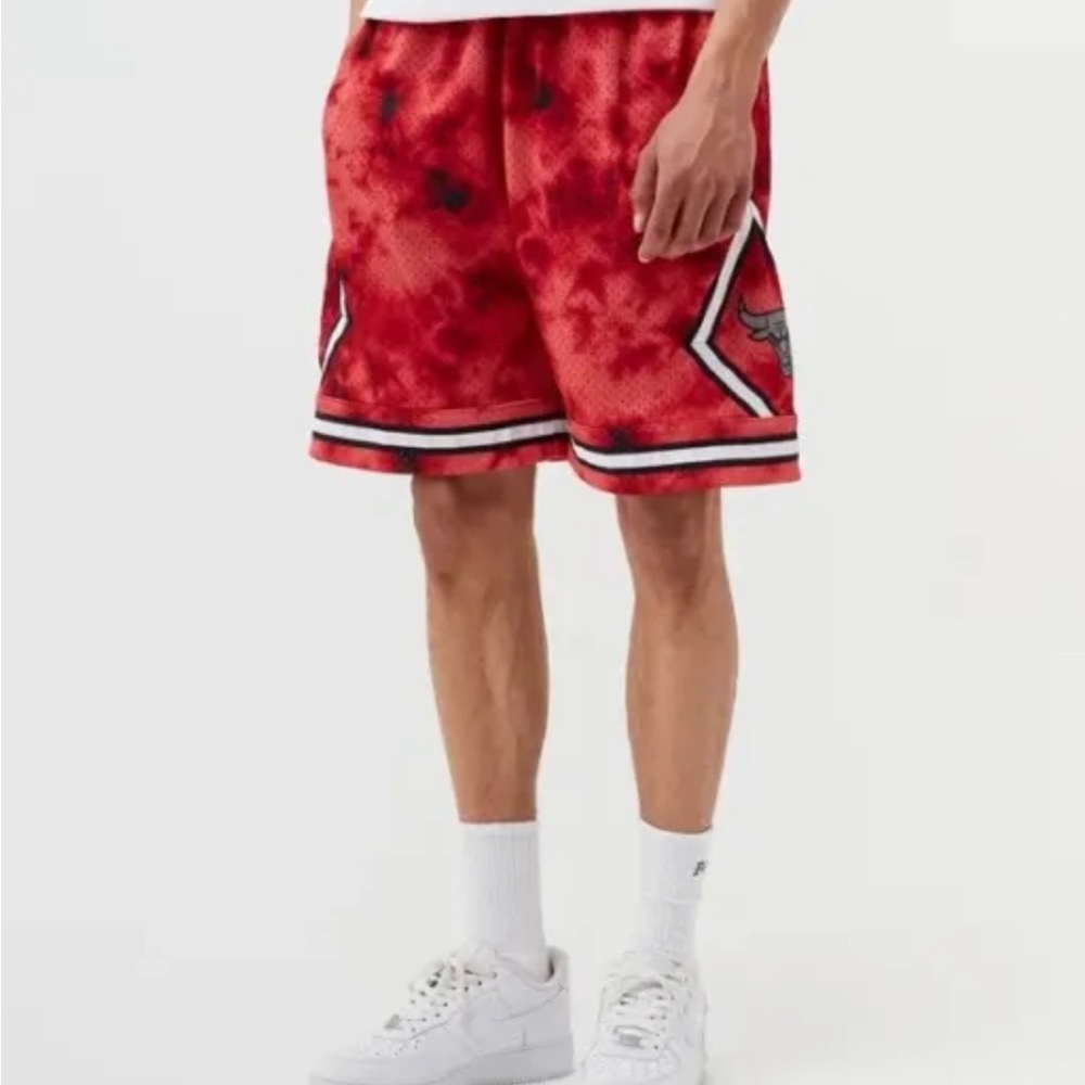 Mitchell & Ness Red NBA Chicago Bulls 1997-98 3M Galaxy Swingman Shorts Size S